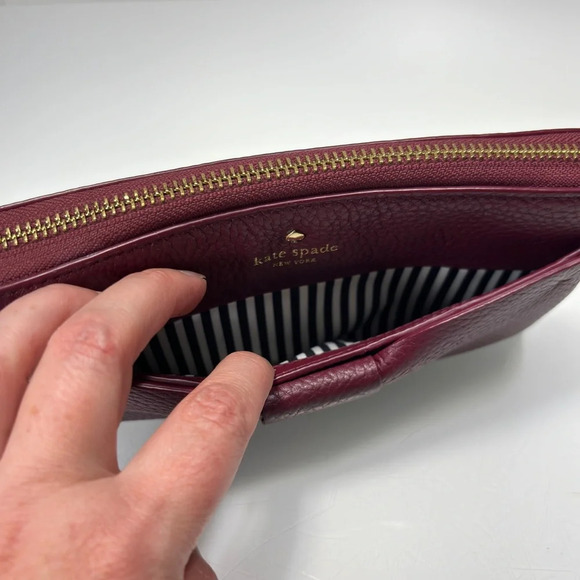 Kate Spade Eden Lane Lacey Zip Around Wallet Merlot Pebbled Leather Bow Accent - Picture 3 of 11